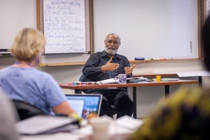 Hizkias Assefa teaching a course on forgiveness and reconciliation at the 2014 Summer Peacebuilding Institute.