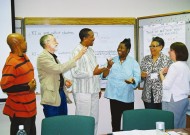 Howard Zehr (2nd from left) and co-teacher Lorraine Stutzman Amstutz (far right) with Memphis folks (l to r} Michael O’Neal, Frank Black, Johnnie Hatten, Brenda Alexander.