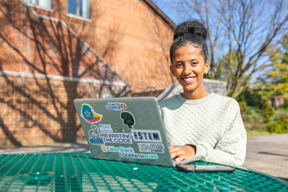 Junior wins multi-cultural innovation award for Internet Hospital website