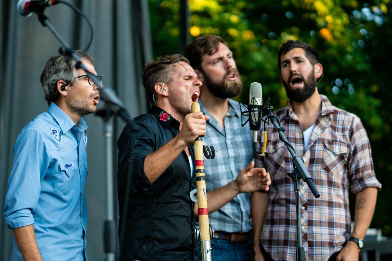 The Steel Wheels singing