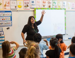 EMU graduate Camila Pandolfi leads Spanish class at Waterman Elementary in Harrisonburg, Va.