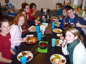 WCSC students share a meal